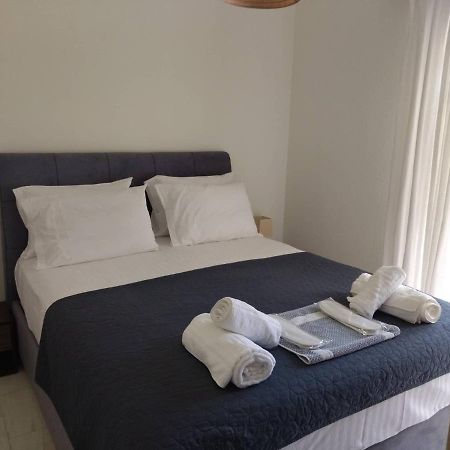 Epavlis Apartment Néa Péramos Buitenkant foto