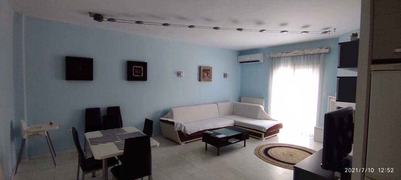 Epavlis Apartment Néa Péramos Buitenkant foto