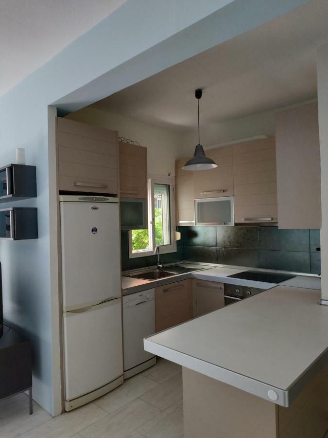 Epavlis Apartment Néa Péramos Buitenkant foto
