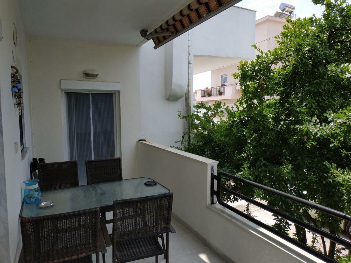 Epavlis Apartment Néa Péramos Buitenkant foto