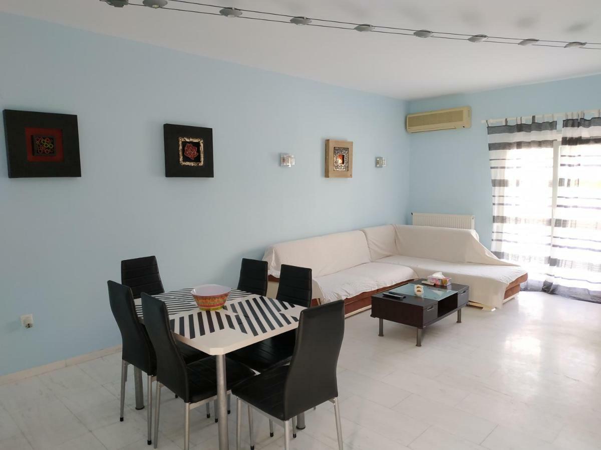 Epavlis Apartment Néa Péramos Buitenkant foto