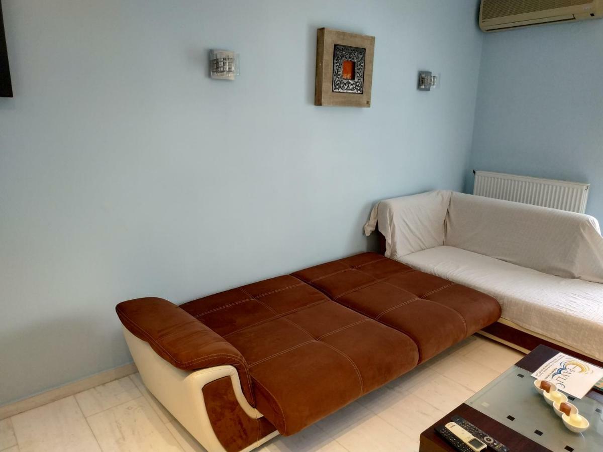 Epavlis Apartment Néa Péramos Buitenkant foto